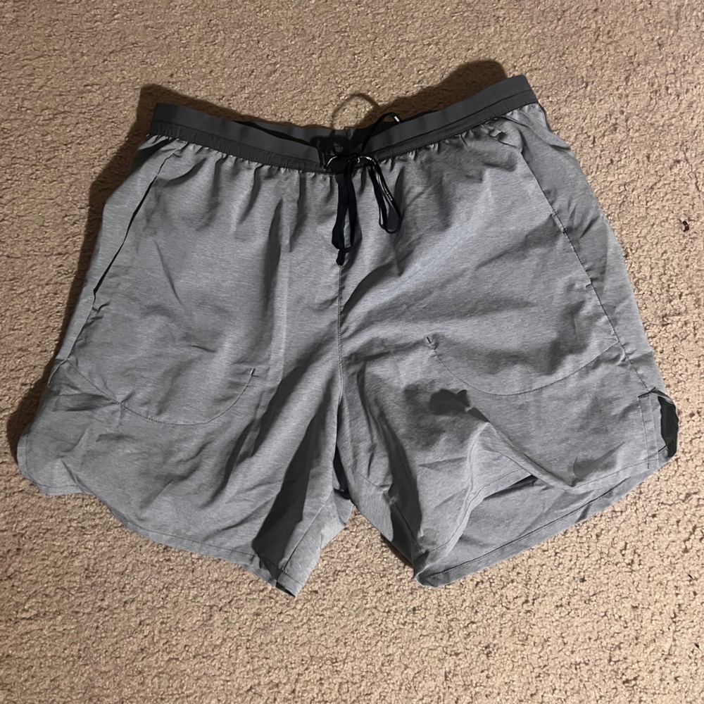 Nike 2 in 1 flex stride running shorts 7in